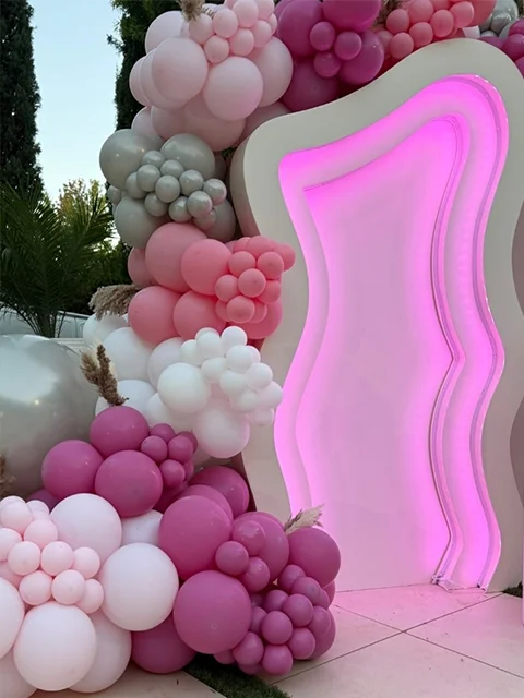 DIY Balloon Decor vs Professional — Comparison