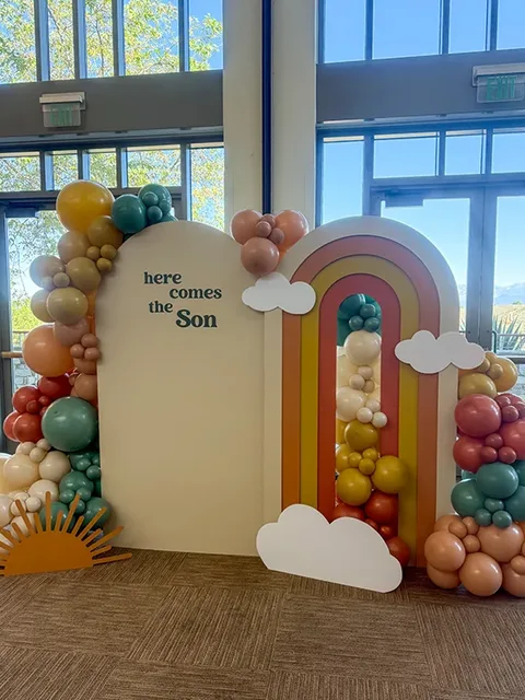 What Size Balloons for a Balloon Arch?