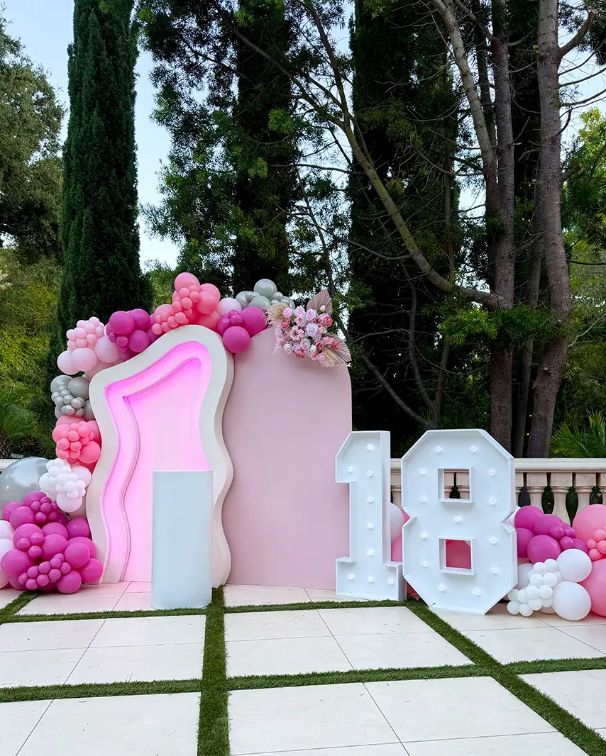 Example of a full backdrop balloon installation for a venue event