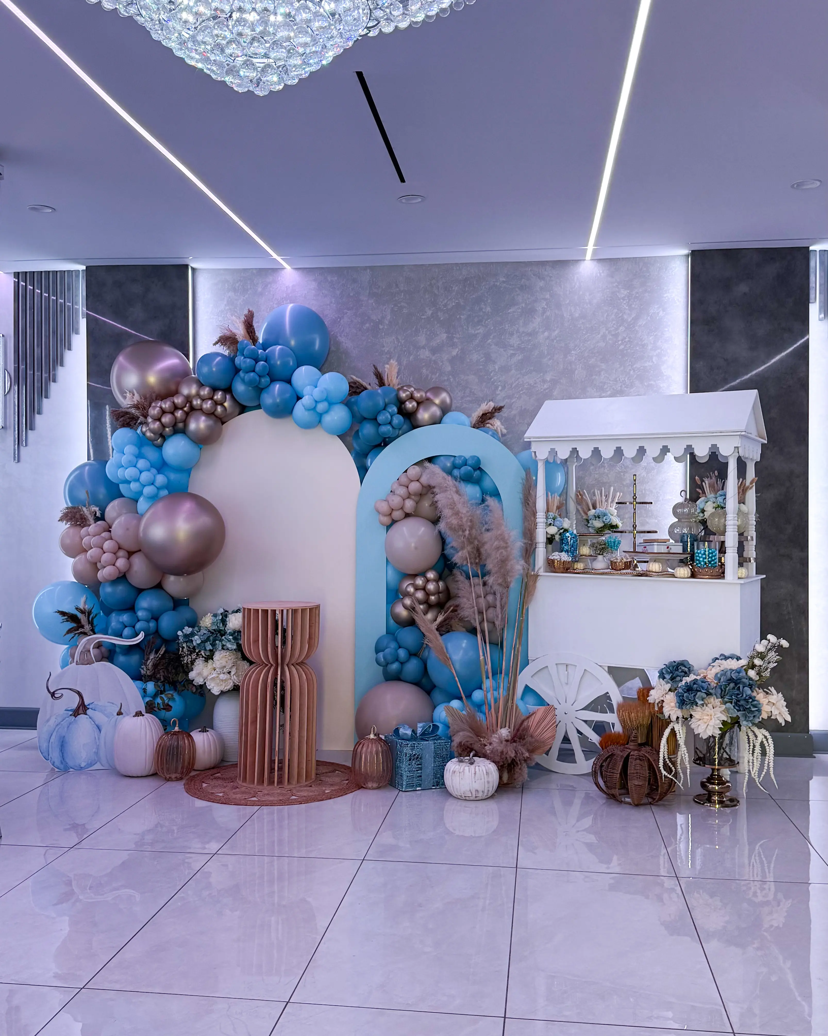 Balloon installation in Los Angeles - gallery photo 5